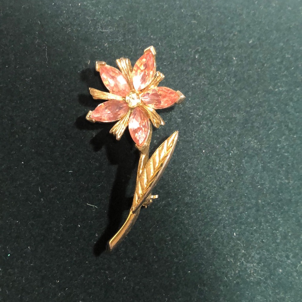 Brooch.